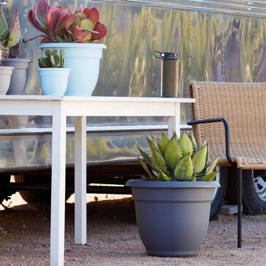 40cm self-watering planter in charcoal
