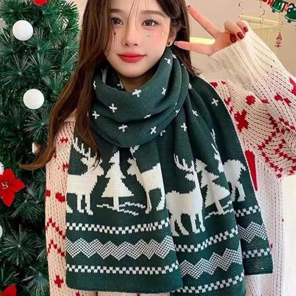 Christmas Moose Knit Scarf, Double-Sided – Green