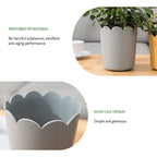 Modern Plastic Plant Pot with Saucer, 10.5 cm – Grey