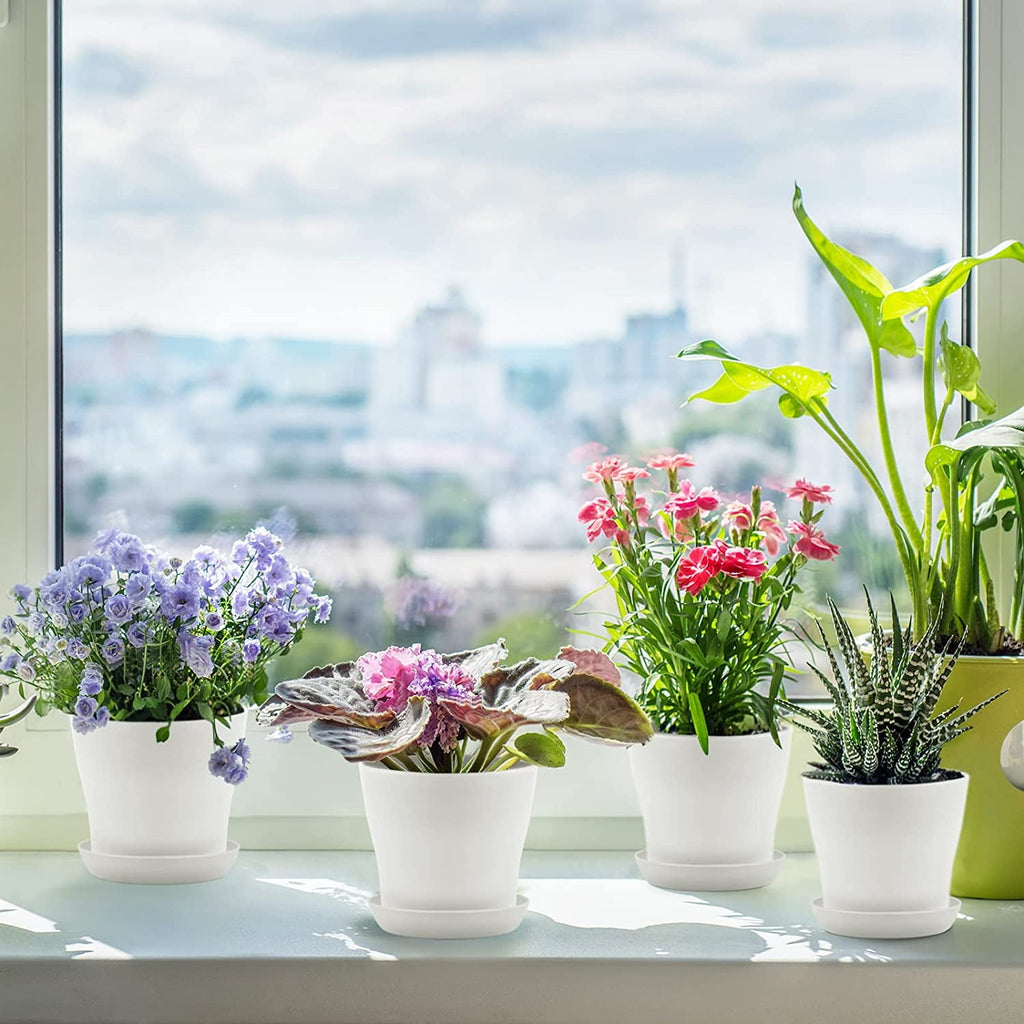 Plastic Plant Pots with Saucers, 10 cm – Pack of 8, White