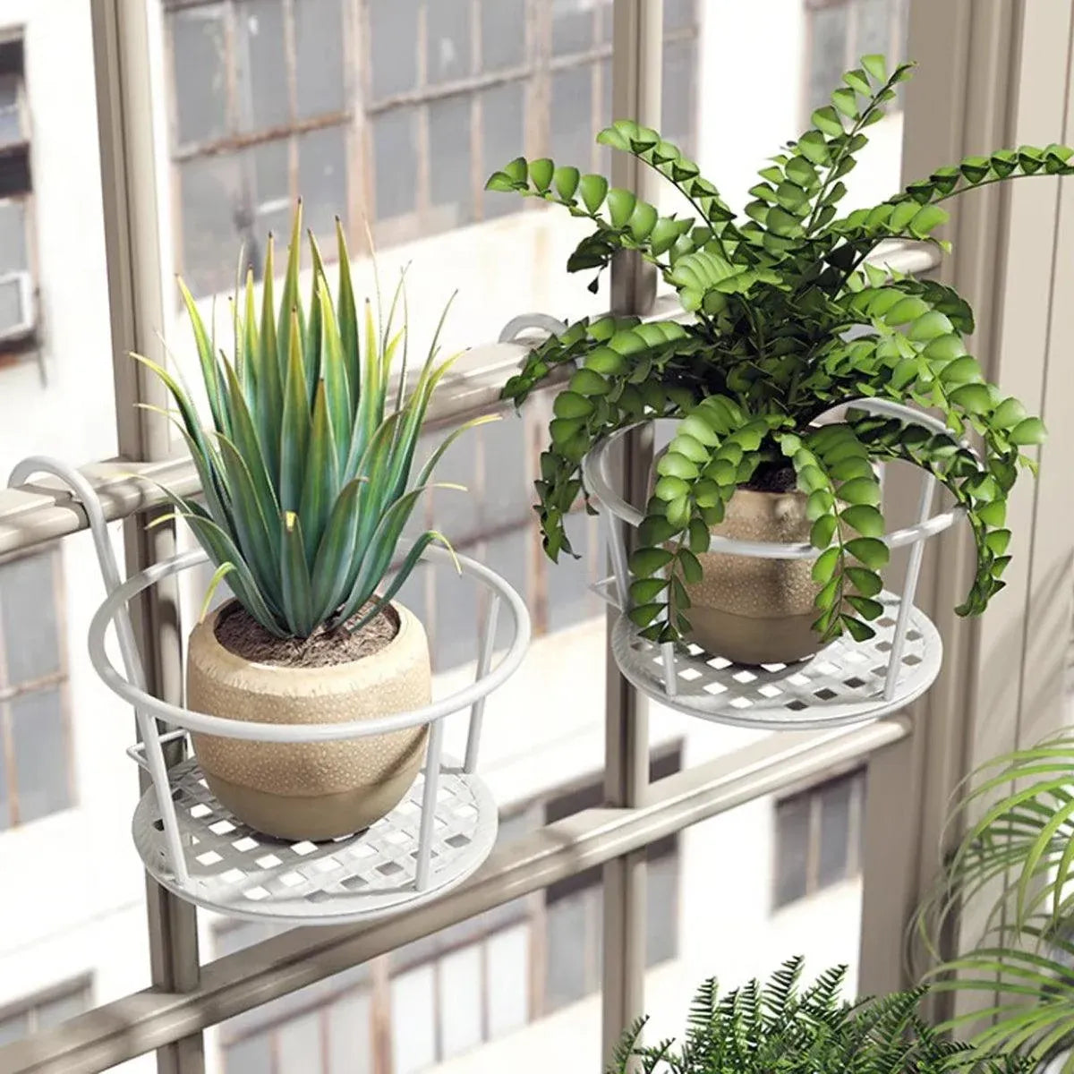 Iron Railing Pot Holder, 22 cm – White