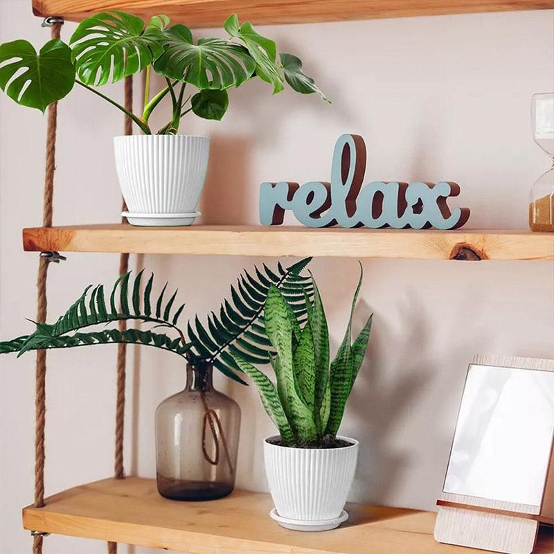 Striped Plastic Plant Pots with Saucers, 9–19 cm – Set of 6, White