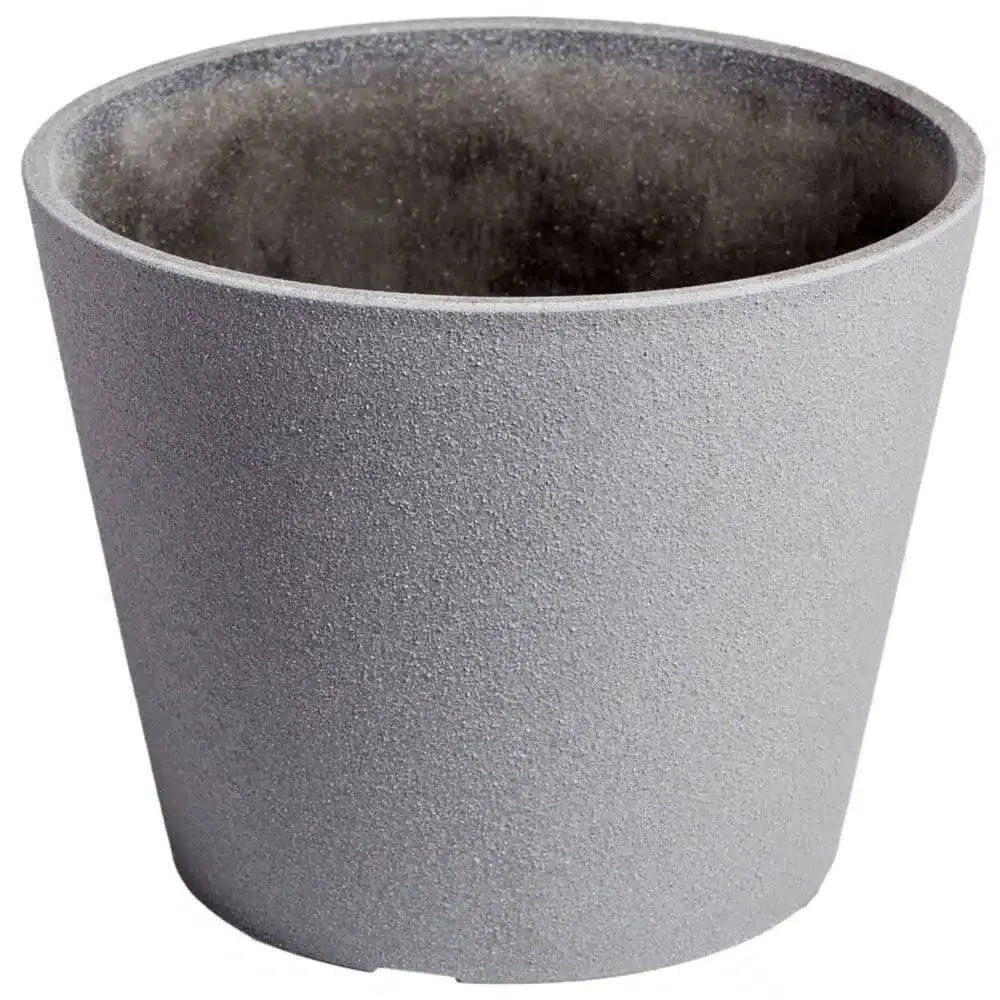 Rendered-Look Recycled Plastic Planter, 25 cm – Grey